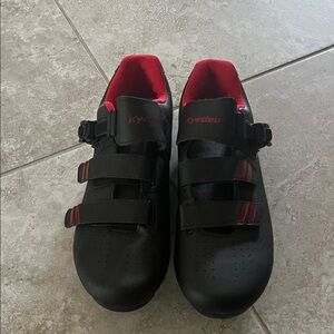Black and Red Men's Athletic Cycling Shoes